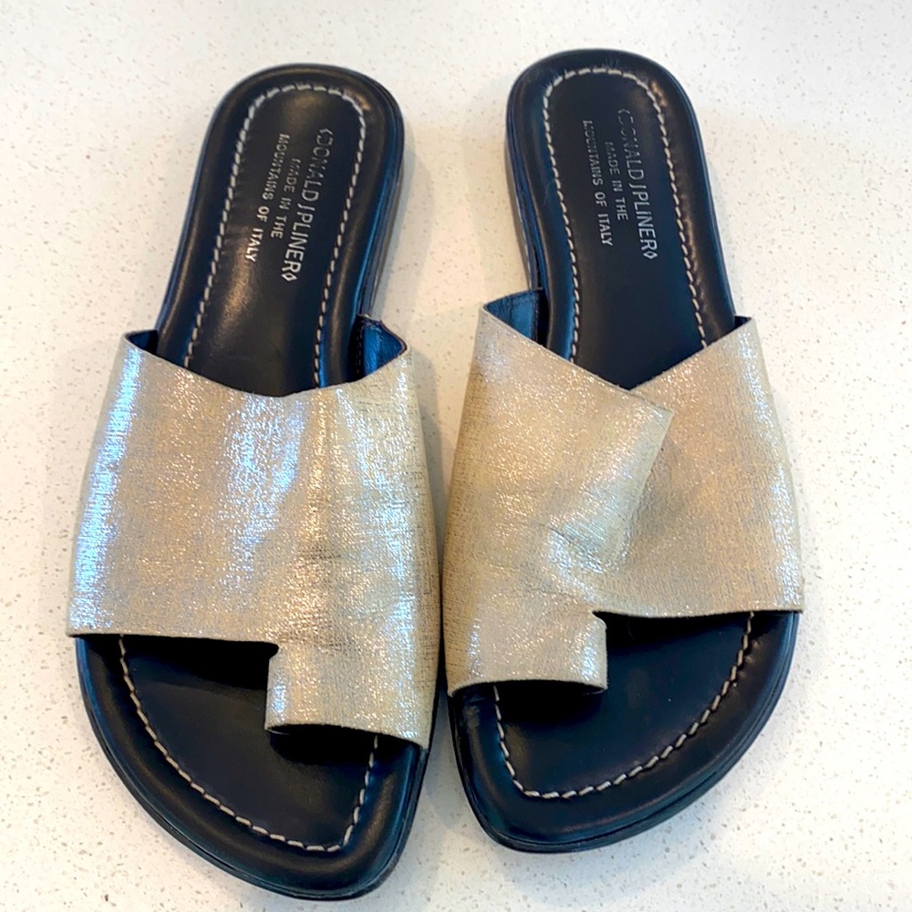 Donald J Pliner Gold sandals